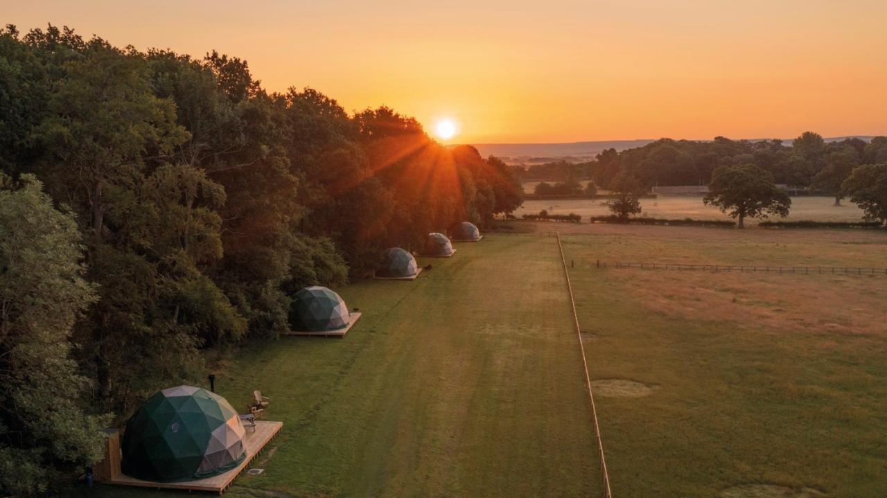 Camp Katur Glamping Hotell Carthorpe Exteriör bild