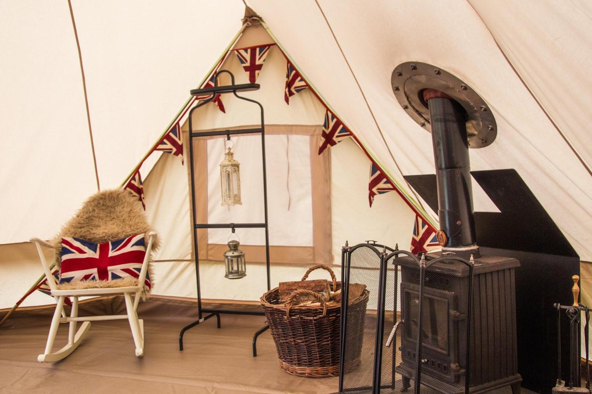 Camp Katur Glamping Hotell Carthorpe Exteriör bild
