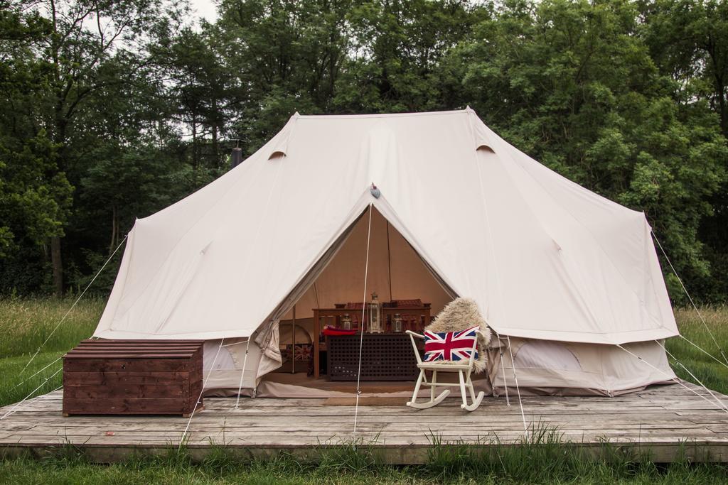 Camp Katur Glamping Hotell Carthorpe Exteriör bild